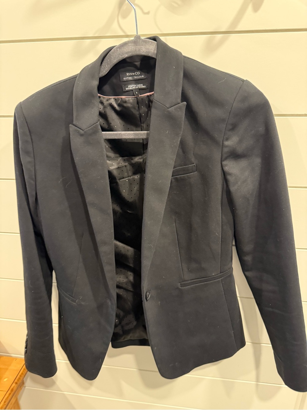 RW&CO. Black Women's Slim Single-Button Blazer